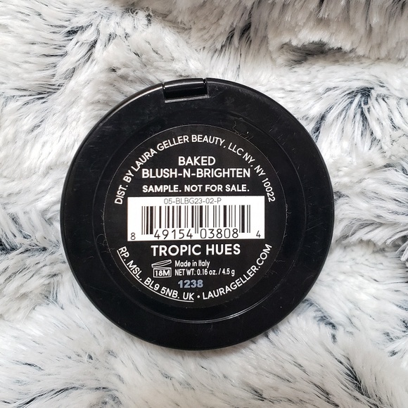 Laura Geller Blush-N-Brighten in Tropic Hues - Picture 5 of 7